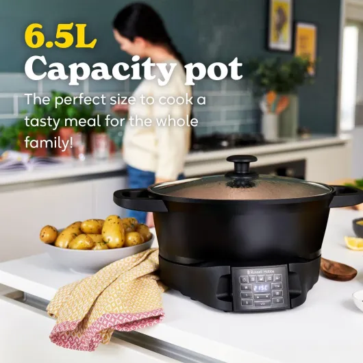 Good-to-Go 6.5L Electric Multicooker - 8 Digital functions inc Sear, Slow Cook, Steam, Boil, Keep warm & Roast, Cast aluminium housing, Glass lid, Dishwasher safe parts, 750W, 28270 28270 Russell Hobbs Good-to-Go Multicooker